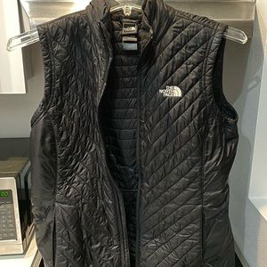 Women’s Black North Face Vest